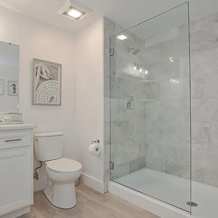 Thomas Sea Suites At Harbourtown Plymouth Room photo