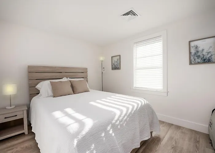 Thomas Sea Suites At Harbourtown