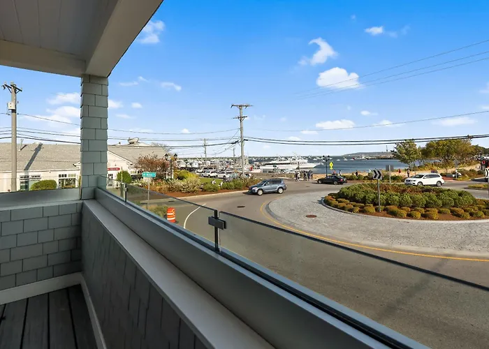 Thomas Sea Suites At Harbourtown
