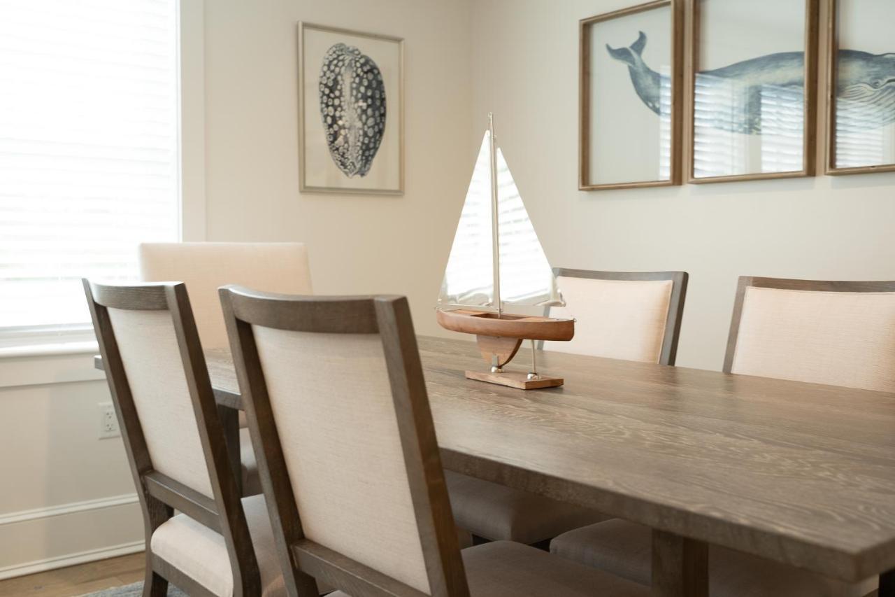 Thomas Sea At Harbourtown Apartment