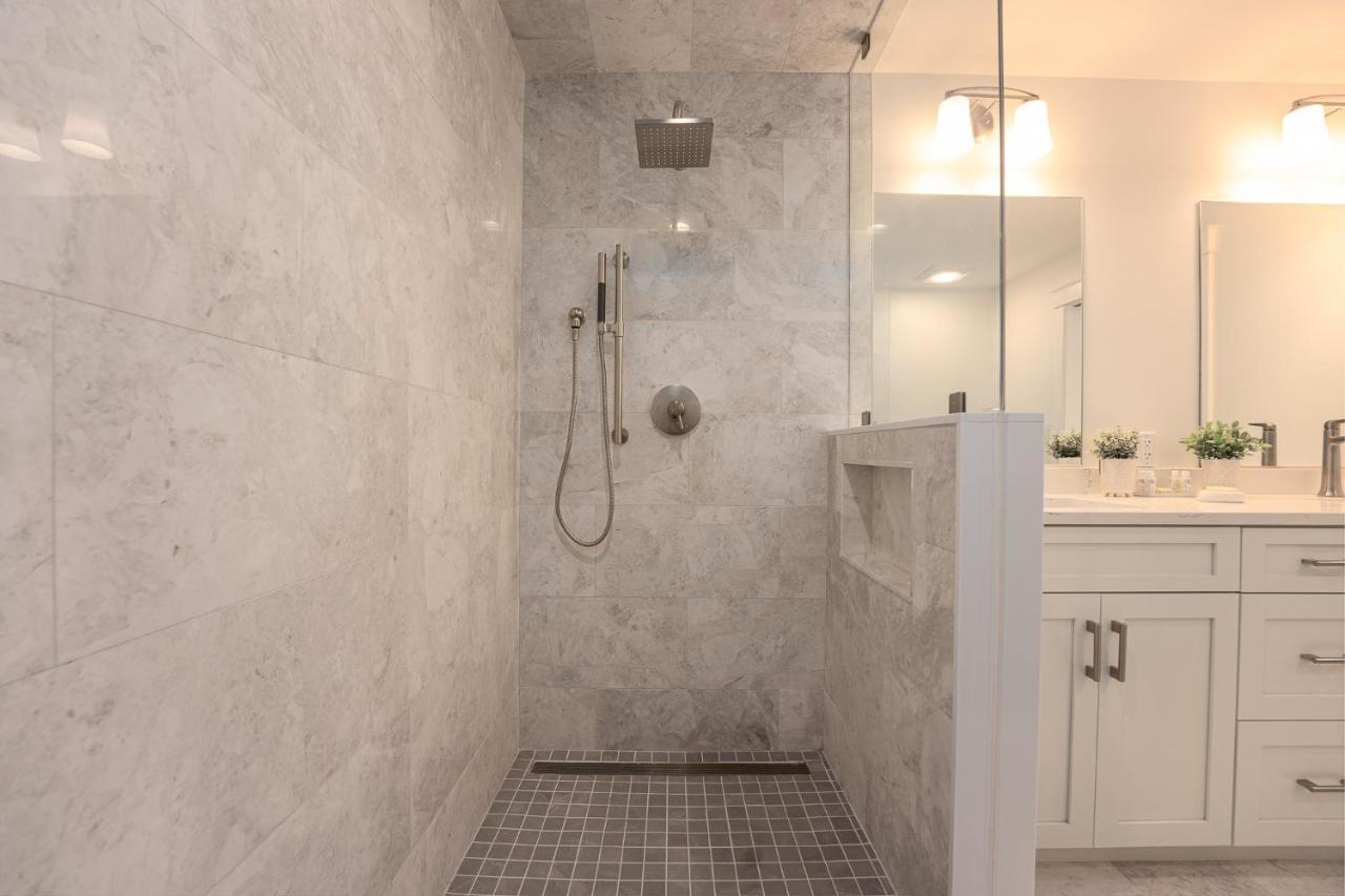 Thomas Sea At Harbourtown Apartment *